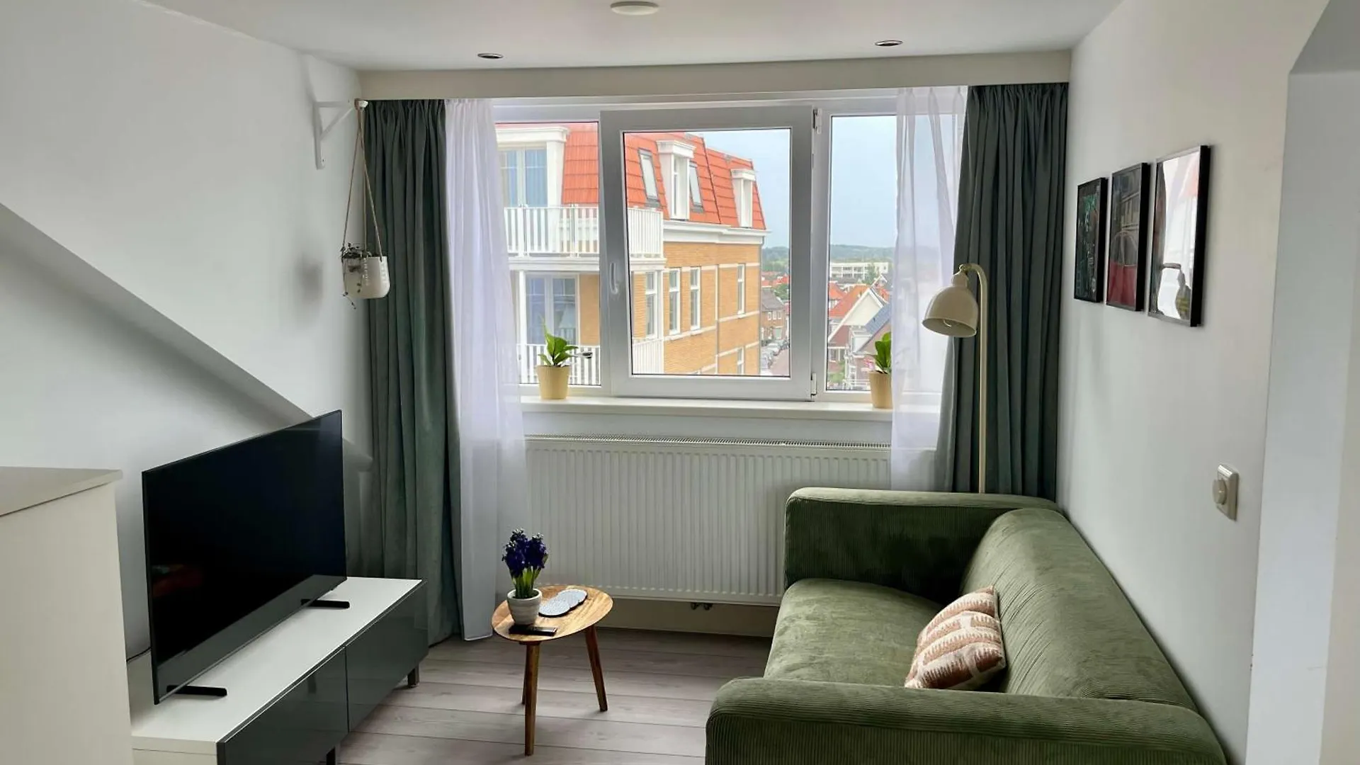 Hammond Studio Apartments Зандфорт