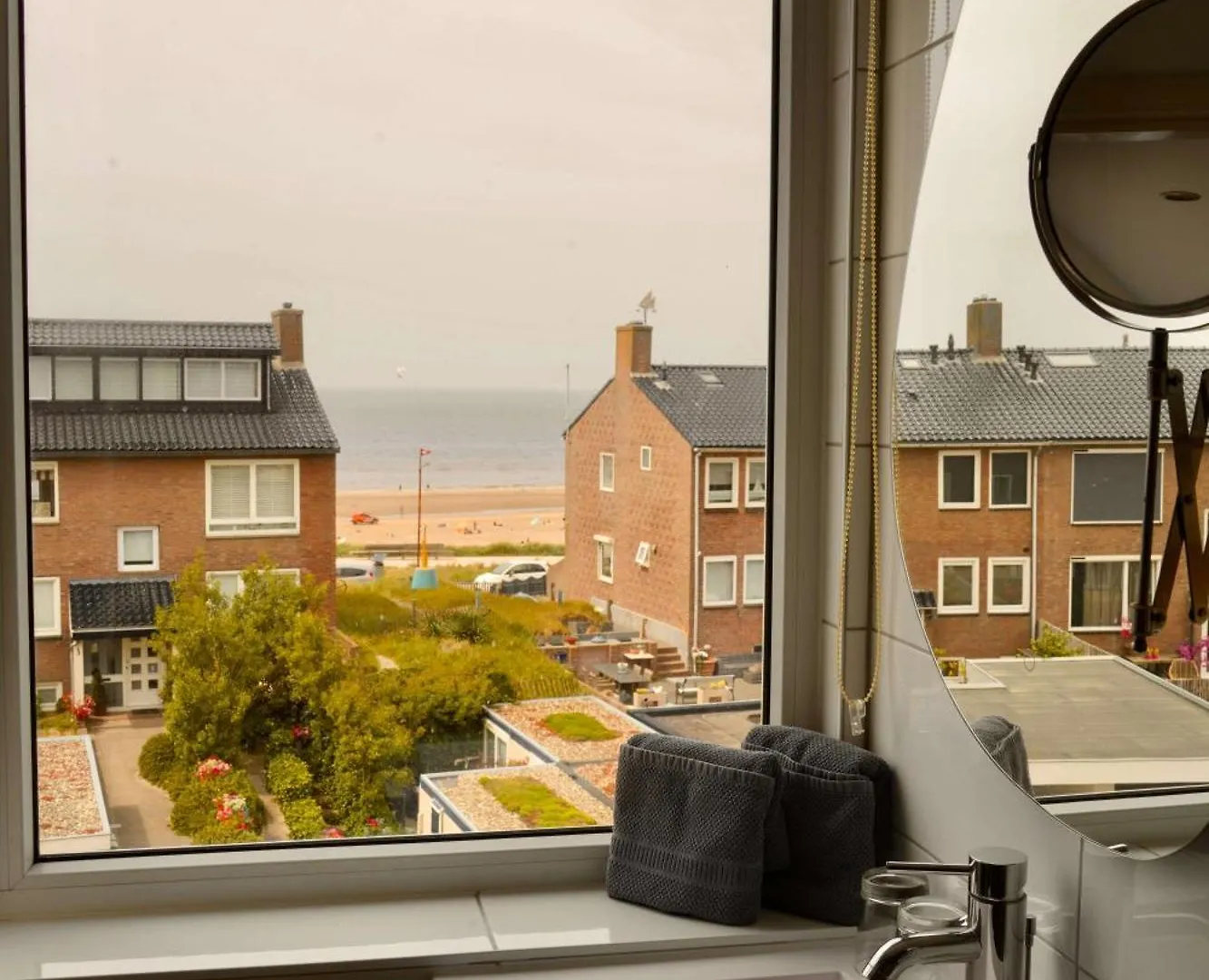 Hammond Studio Apartments Зандфорт